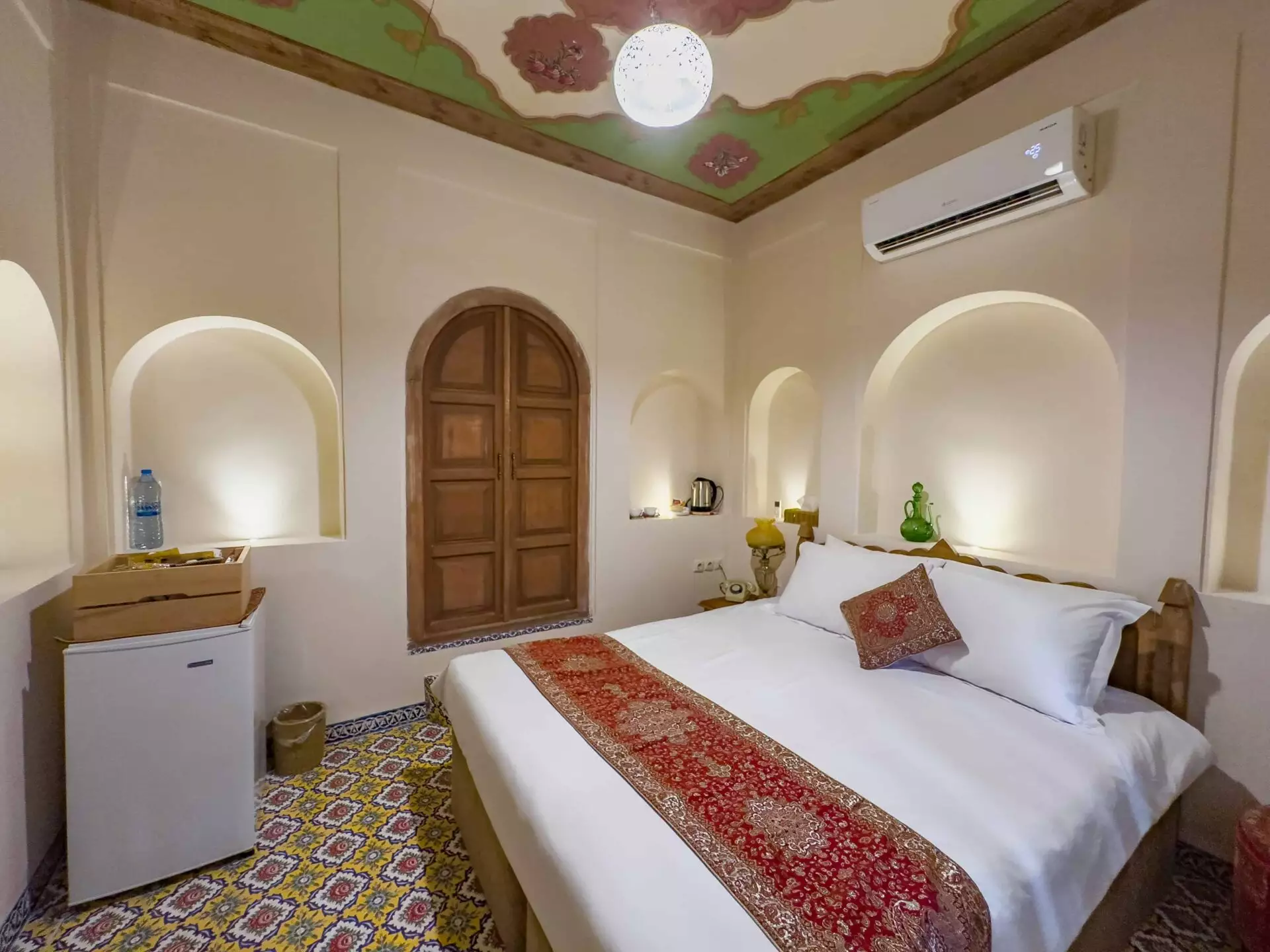 Alibaba https://cdn.alibaba.ir/ostorage/hotel-accommodation-images/68c95208ac13a7ed0d865ddc_اشرف (1).webp